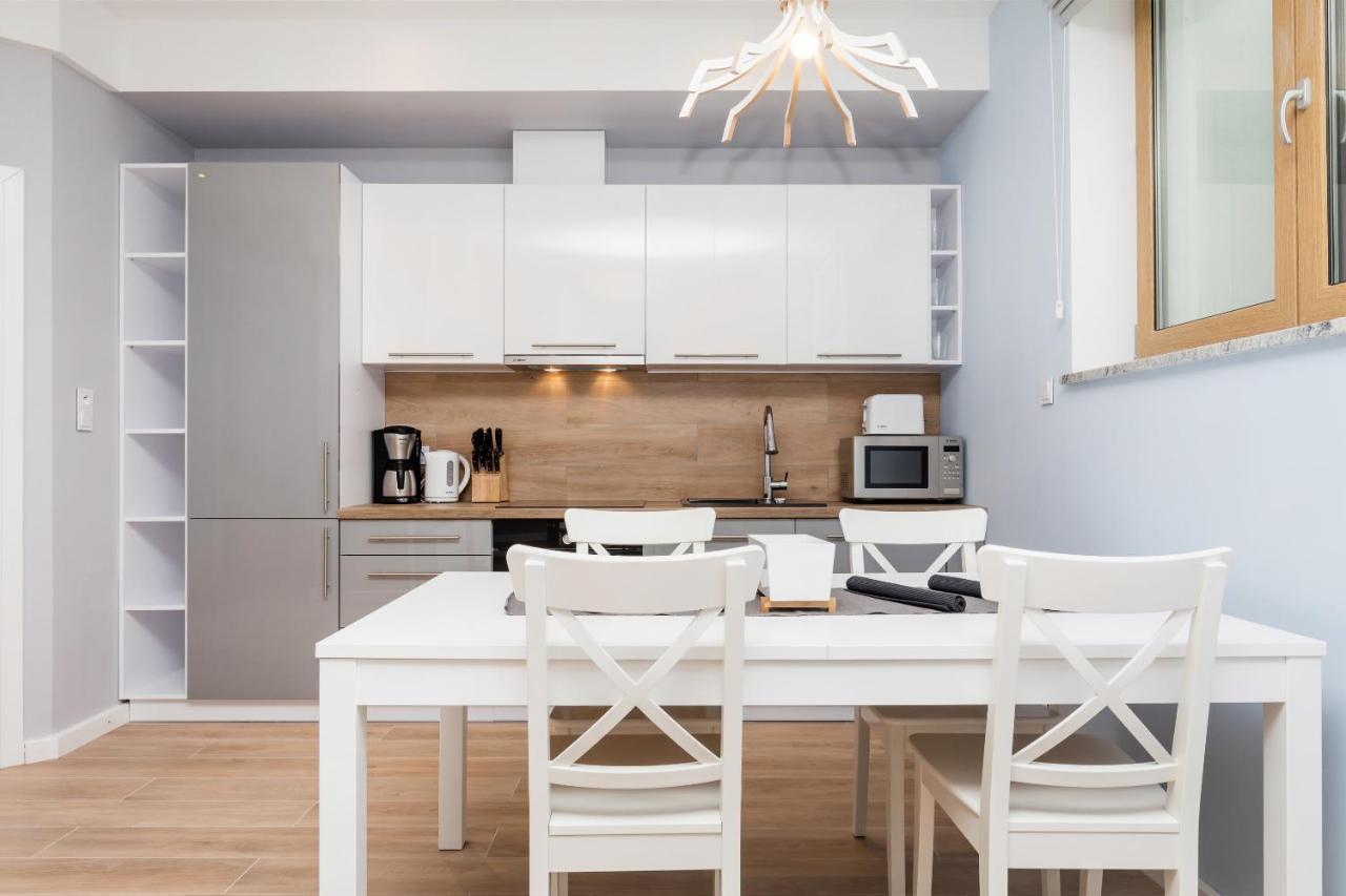 Underground Apartment In A Lux Holiday House Posejdon By Renters Prestige Kolczewo Esterno foto