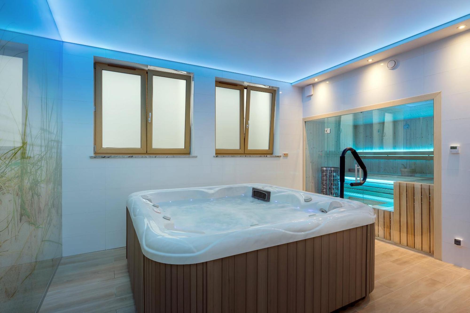 Underground Apartment In A Lux Holiday House Posejdon By Renters Prestige Kolczewo Esterno foto