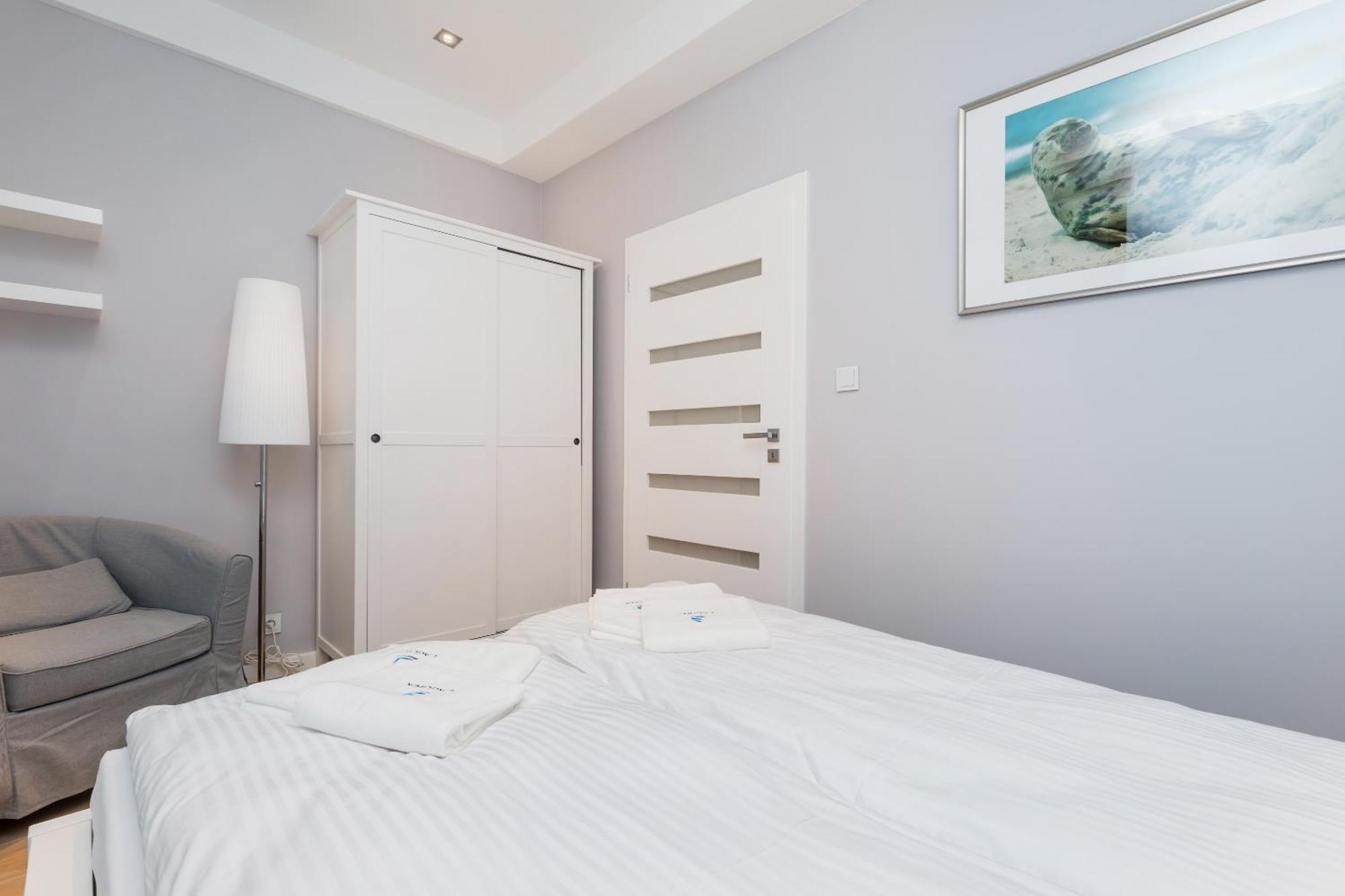 Underground Apartment In A Lux Holiday House Posejdon By Renters Prestige Kolczewo Esterno foto